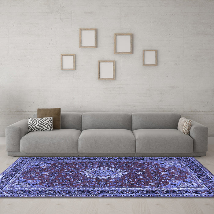 Machine Washable Medallion Blue Traditional Rug in a Living Room, wshtr1634blu
