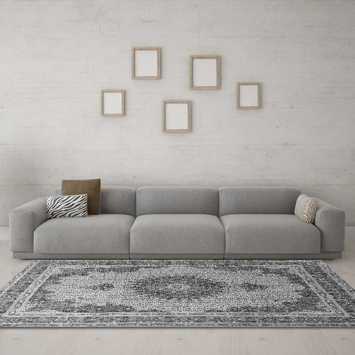 Machine Washable Medallion Gray Traditional Rug in a Living Room,, wshtr1637gry