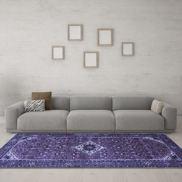 Machine Washable Persian Blue Traditional Rug in a Living Room, wshtr1641blu