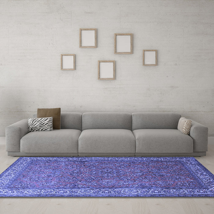 Machine Washable Persian Blue Traditional Rug in a Living Room, wshtr1646blu