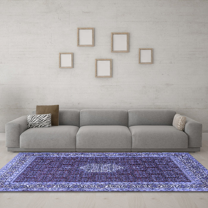 Machine Washable Persian Blue Traditional Rug in a Living Room, wshtr1665blu