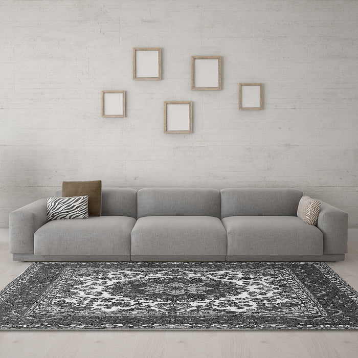 Machine Washable Medallion Gray Traditional Rug in a Living Room,, wshtr1666gry