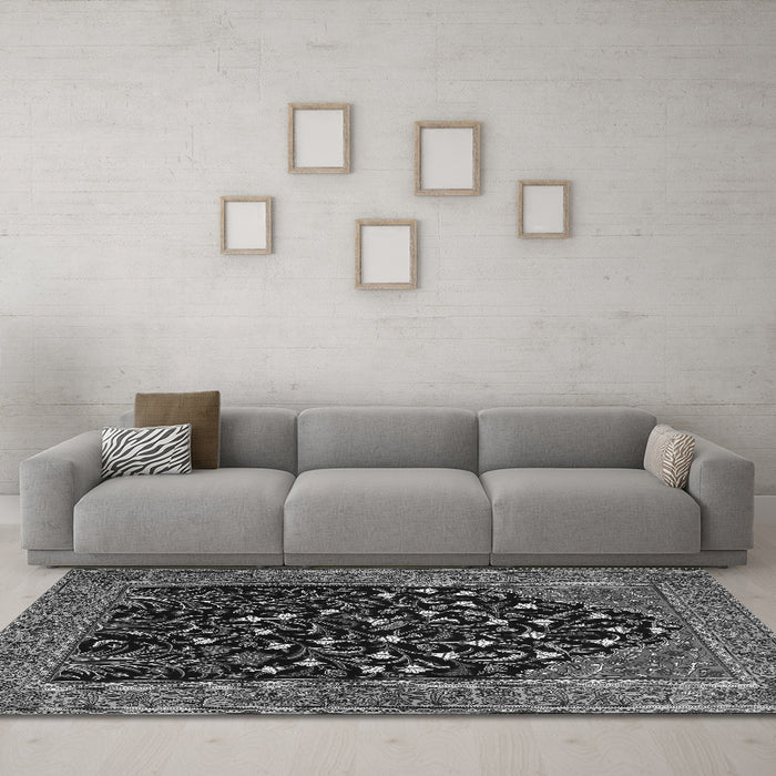 Machine Washable Animal Gray Traditional Rug in a Living Room,, wshtr1668gry