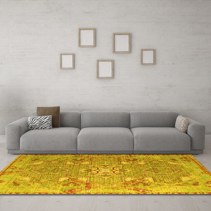 Machine Washable Persian Yellow Traditional Rug in a Living Room, wshtr166yw