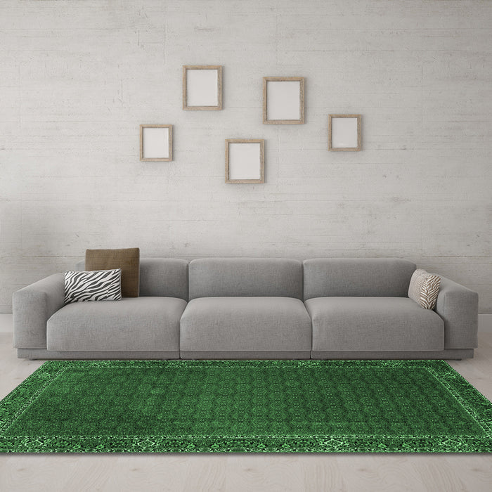 Machine Washable Persian Emerald Green Traditional Area Rugs in a Living Room,, wshtr1671emgrn