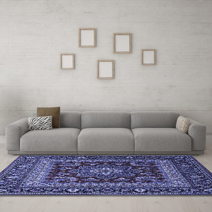 Machine Washable Persian Blue Traditional Rug in a Living Room, wshtr1677blu