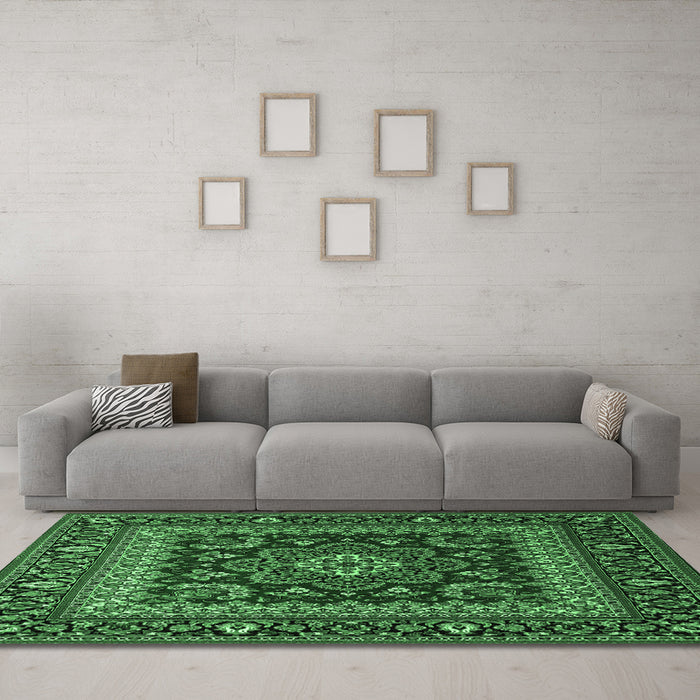 Machine Washable Persian Emerald Green Traditional Area Rugs in a Living Room,, wshtr1677emgrn