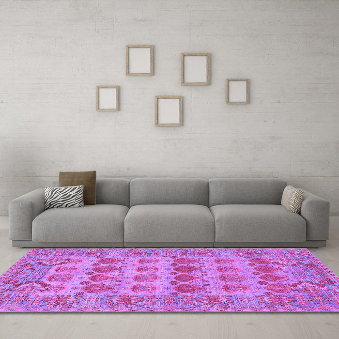 Machine Washable Persian Purple Traditional Area Rugs in a Living Room, wshtr167pur