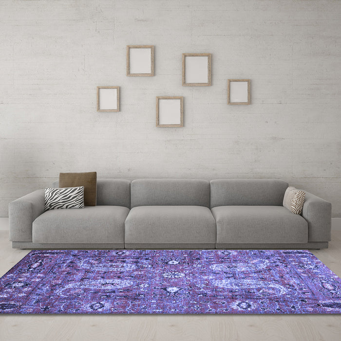 Machine Washable Persian Blue Traditional Rug in a Living Room, wshtr1680blu