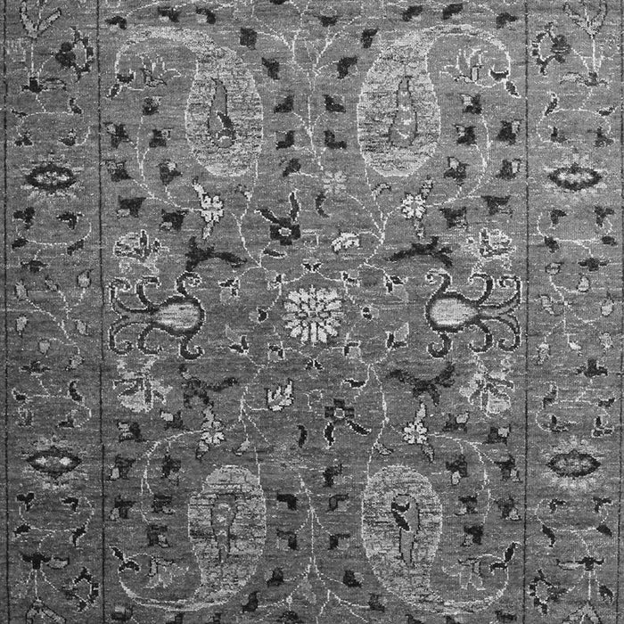 Serging Thickness of Machine Washable Persian Gray Traditional Rug, wshtr1681gry