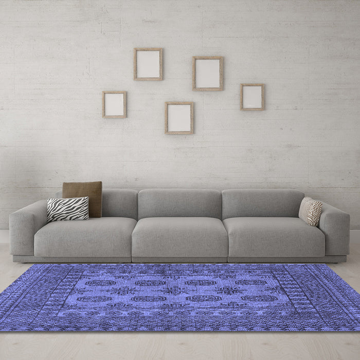 Machine Washable Southwestern Blue Country Rug in a Living Room, wshtr1690blu