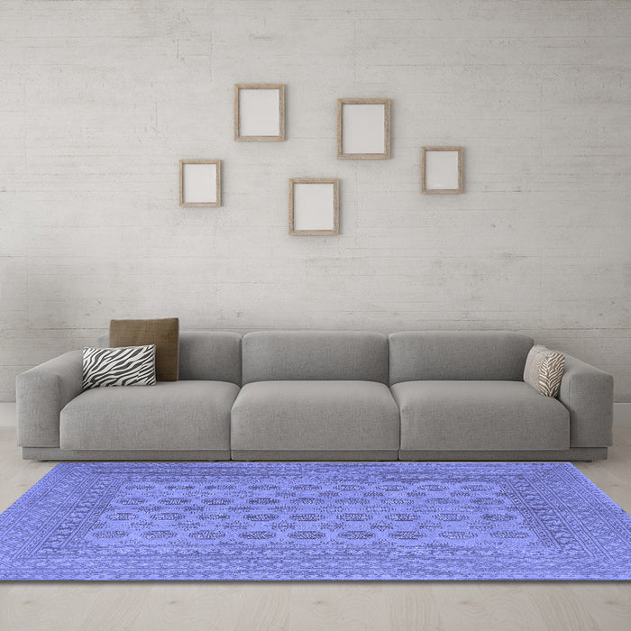 Machine Washable Persian Blue Traditional Rug in a Living Room, wshtr1697blu