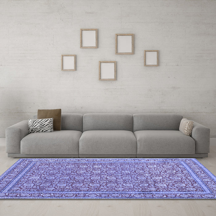 Machine Washable Persian Blue Traditional Rug in a Living Room, wshtr169blu