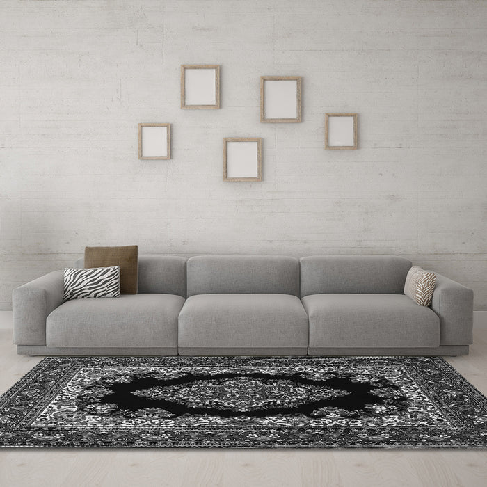 Machine Washable Medallion Gray Traditional Rug in a Living Room,, wshtr1703gry