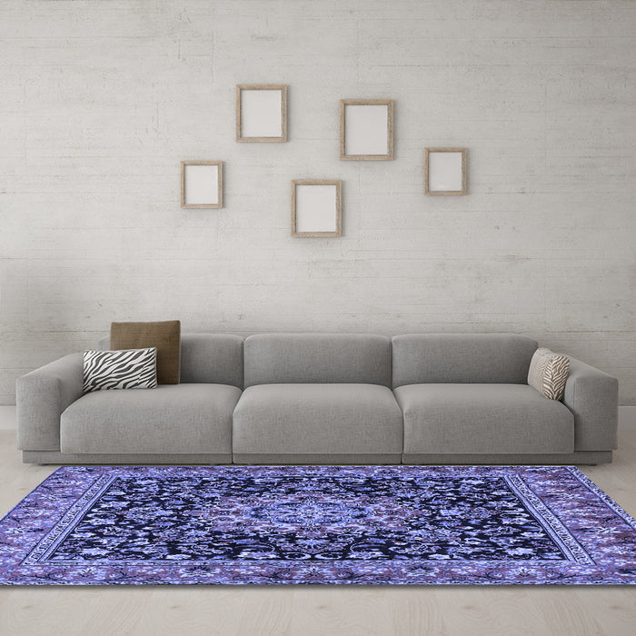 Machine Washable Medallion Blue Traditional Rug in a Living Room, wshtr1704blu