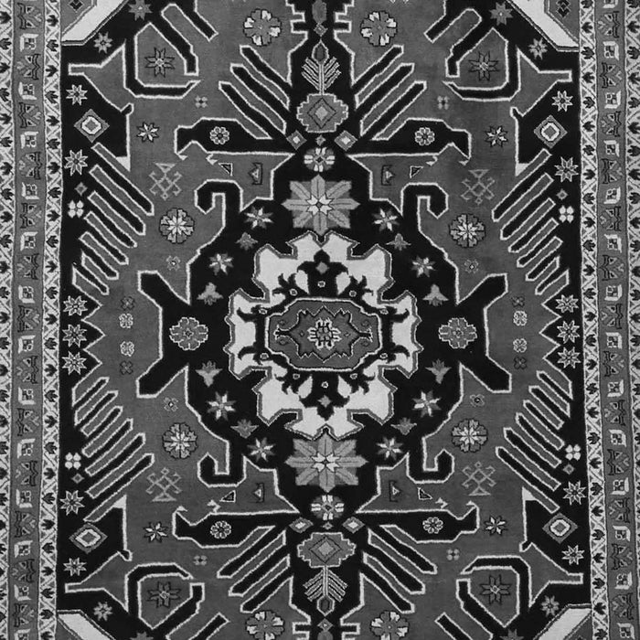 Serging Thickness of Machine Washable Persian Gray Traditional Rug, wshtr1709gry