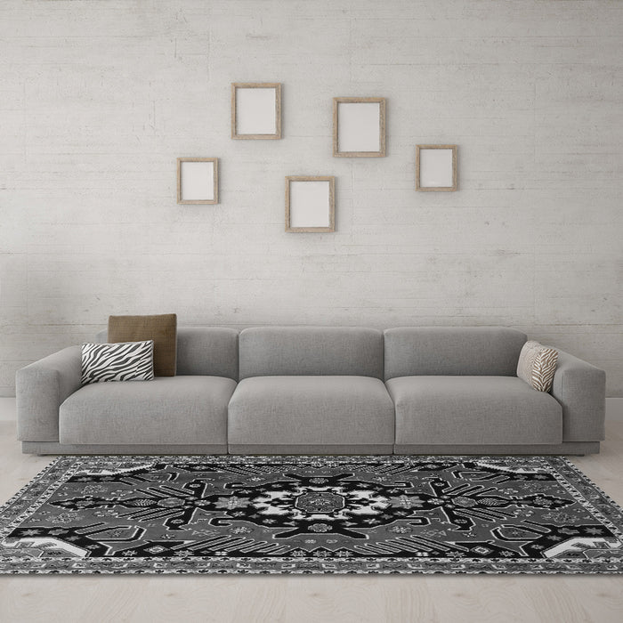 Machine Washable Persian Gray Traditional Rug in a Living Room,, wshtr1709gry