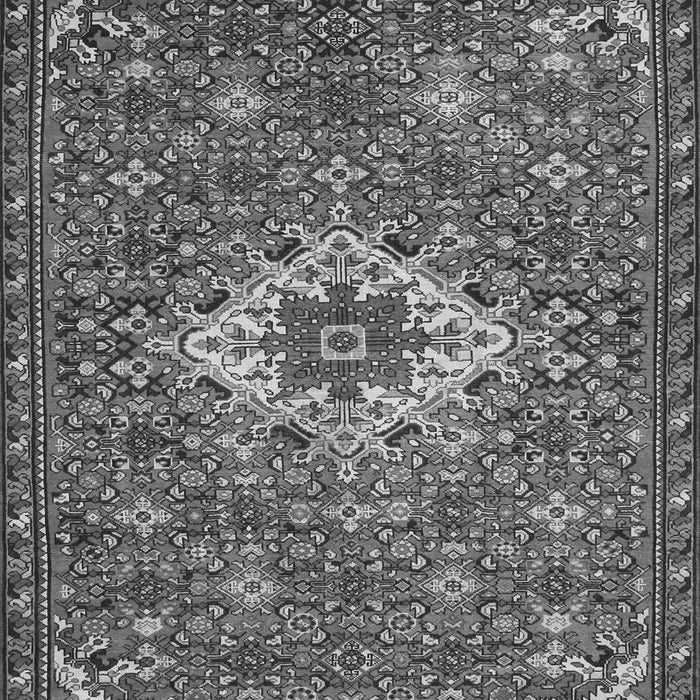 Serging Thickness of Machine Washable Persian Gray Traditional Rug, wshtr170gry