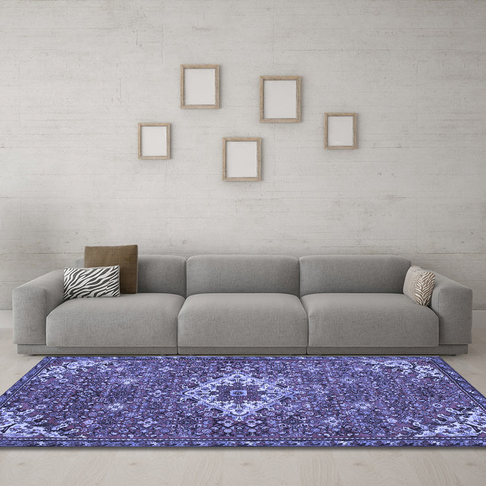 Machine Washable Persian Blue Traditional Rug in a Living Room, wshtr170blu