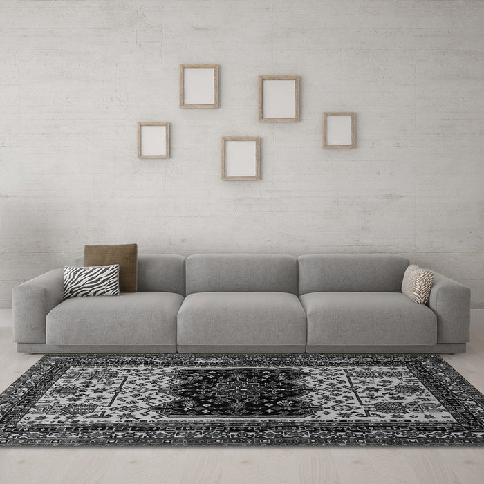 Machine Washable Persian Gray Traditional Rug in a Living Room,, wshtr1712gry
