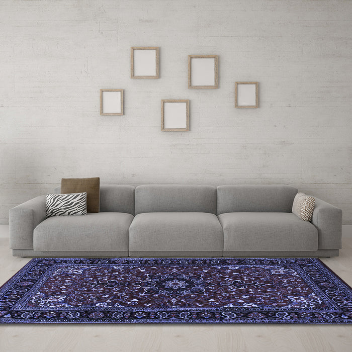 Machine Washable Persian Blue Traditional Rug in a Living Room, wshtr1713blu
