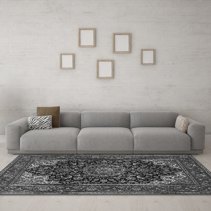 Machine Washable Medallion Gray Traditional Rug in a Living Room,, wshtr1718gry