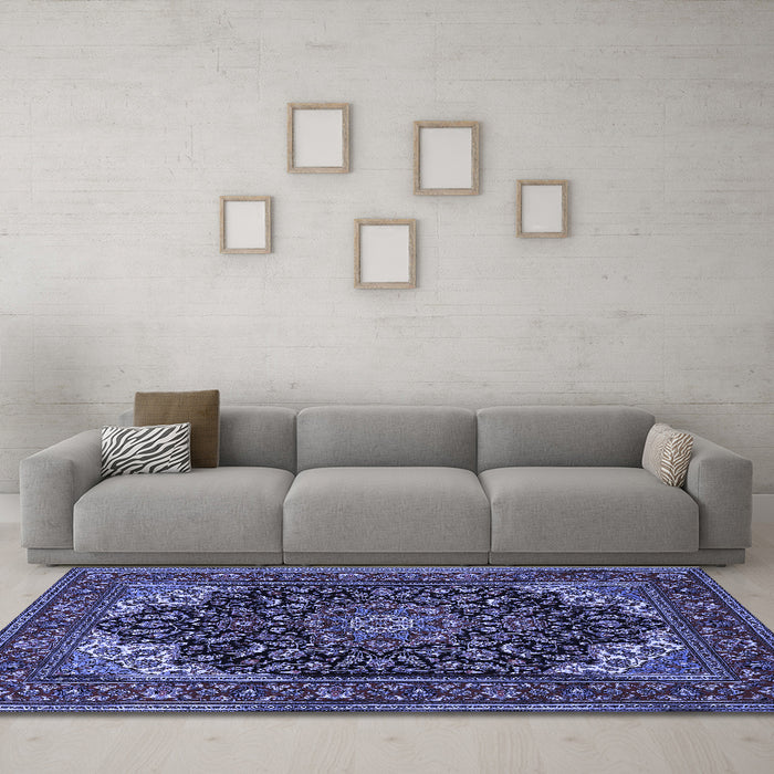 Machine Washable Medallion Blue Traditional Rug in a Living Room, wshtr1718blu