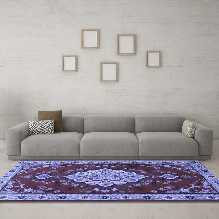 Machine Washable Persian Blue Traditional Rug in a Living Room, wshtr1725blu