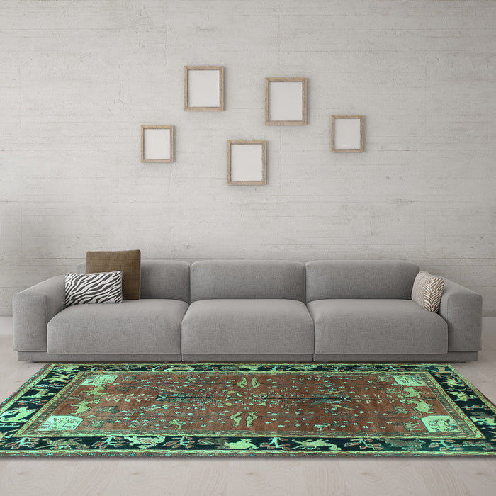 Machine Washable Animal Turquoise Traditional Area Rugs in a Living Room,, wshtr172turq