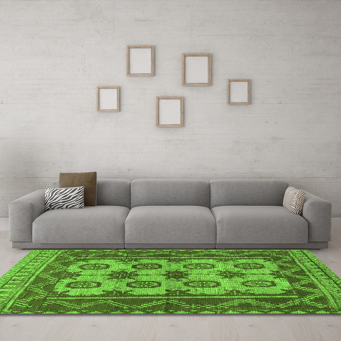 Machine Washable Southwestern Green Country Area Rugs in a Living Room,, wshtr1730grn