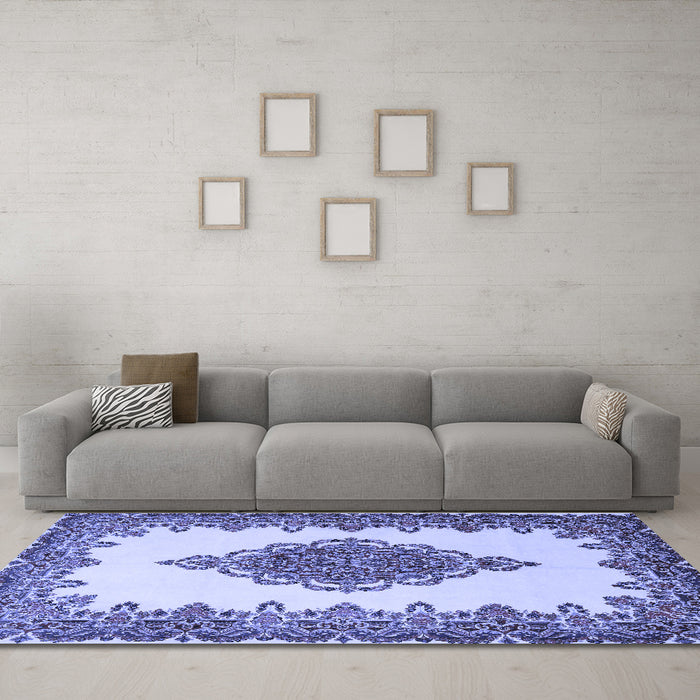 Machine Washable Medallion Blue Traditional Rug in a Living Room, wshtr1731blu
