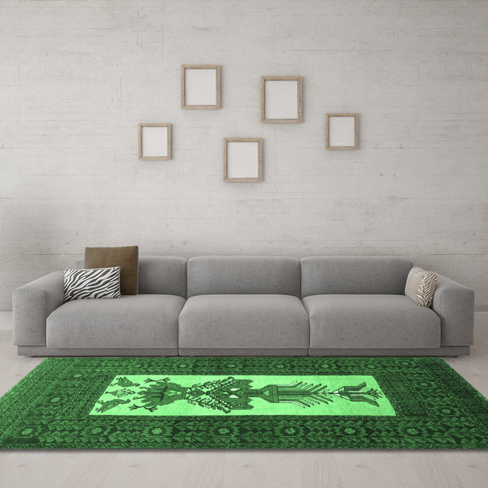 Machine Washable Persian Emerald Green Traditional Area Rugs in a Living Room,, wshtr1733emgrn