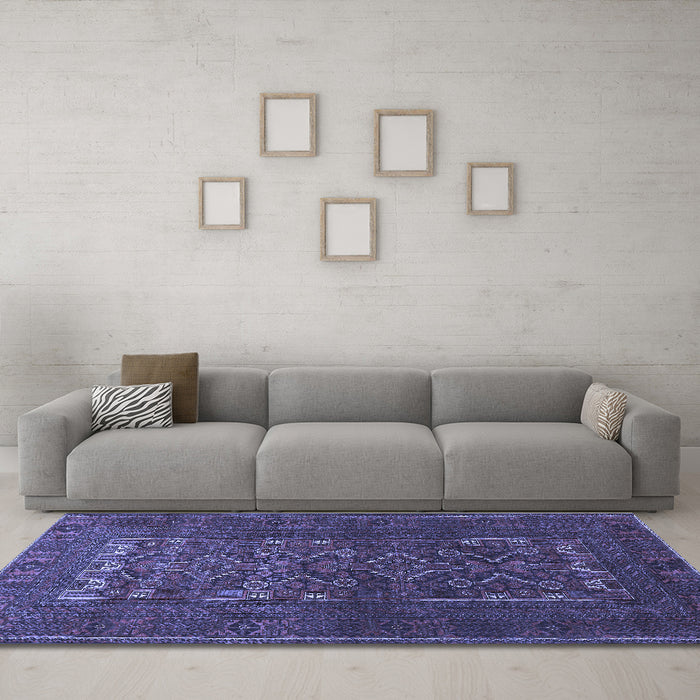 Machine Washable Persian Blue Traditional Rug in a Living Room, wshtr1739blu