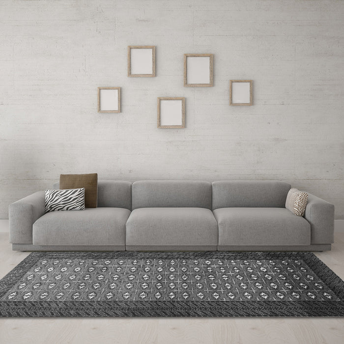 Machine Washable Southwestern Gray Country Rug in a Living Room,, wshtr1740gry