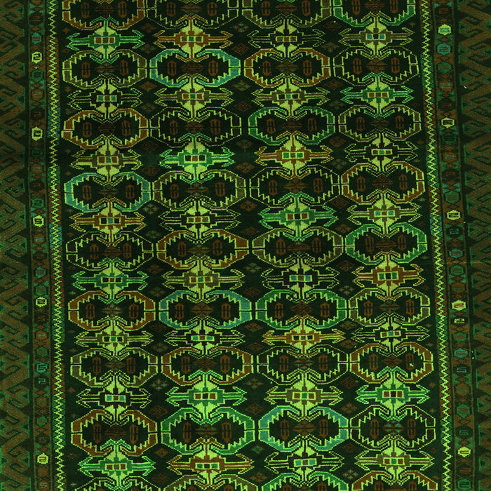 Serging Thickness of Machine Washable Persian Green Traditional Area Rugs, wshtr1742grn