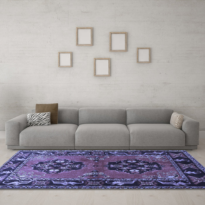 Machine Washable Persian Blue Traditional Rug in a Living Room, wshtr1744blu
