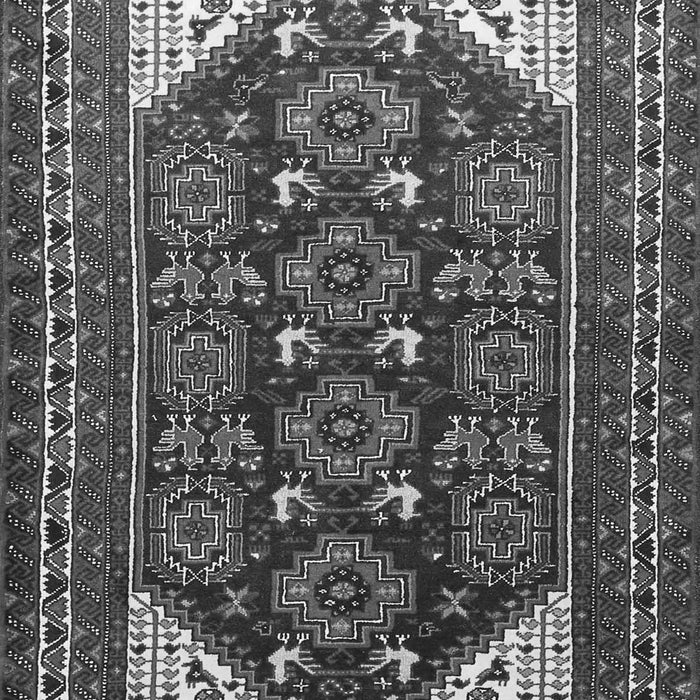 Serging Thickness of Machine Washable Persian Gray Traditional Rug, wshtr1748gry
