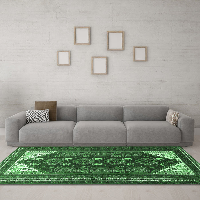 Machine Washable Persian Emerald Green Traditional Area Rugs in a Living Room,, wshtr1748emgrn