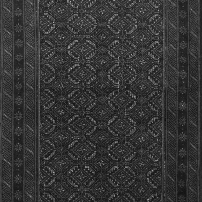 Serging Thickness of Machine Washable Persian Gray Traditional Rug, wshtr1754gry