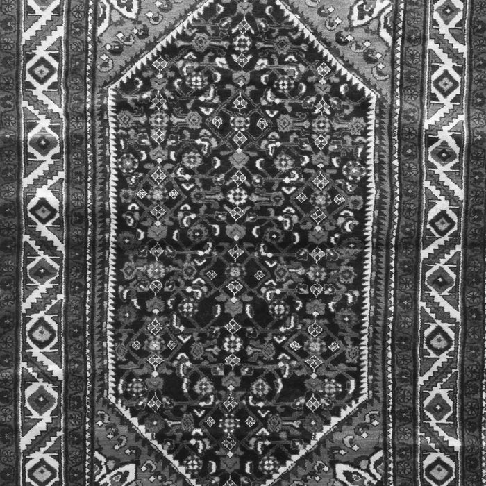 Serging Thickness of Machine Washable Persian Gray Traditional Rug, wshtr175gry