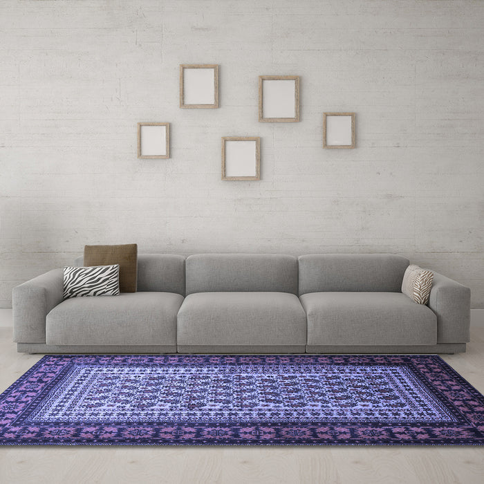 Machine Washable Persian Blue Traditional Rug in a Living Room, wshtr1766blu