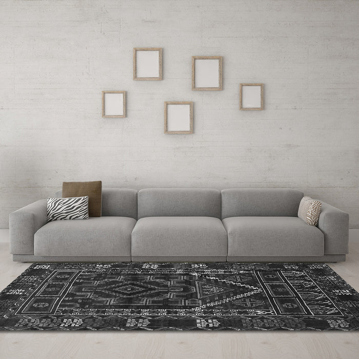 Machine Washable Persian Gray Traditional Rug in a Living Room,, wshtr1769gry
