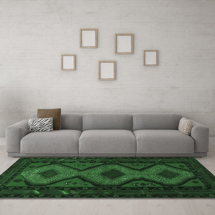 Machine Washable Persian Emerald Green Traditional Area Rugs in a Living Room,, wshtr1770emgrn