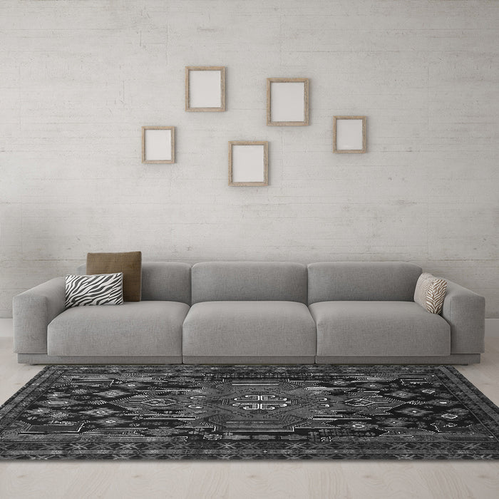 Machine Washable Persian Gray Traditional Rug in a Living Room,, wshtr1776gry
