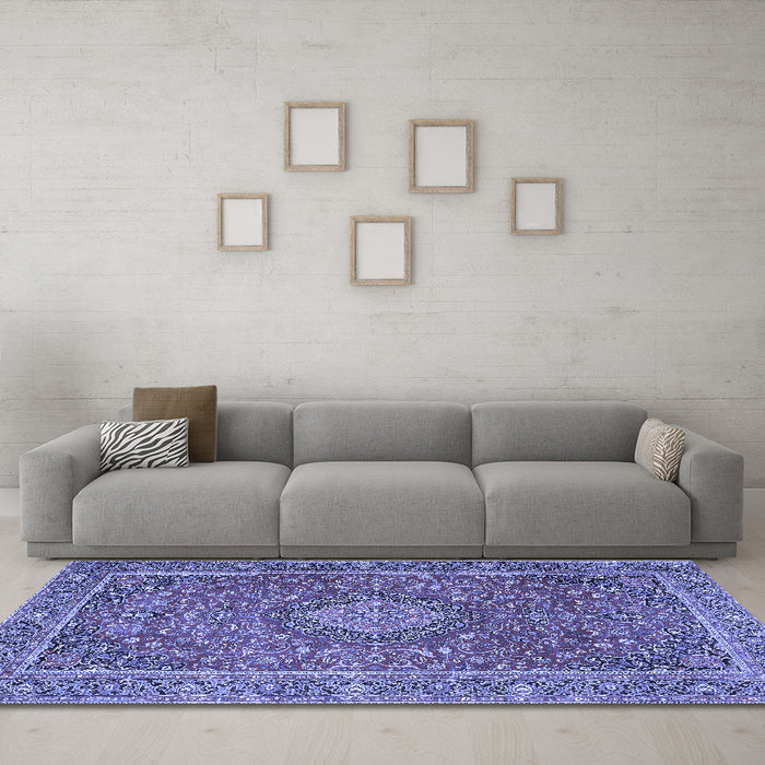 Machine Washable Persian Blue Traditional Rug in a Living Room, wshtr1779blu