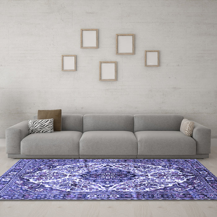 Machine Washable Persian Blue Traditional Rug in a Living Room, wshtr177blu