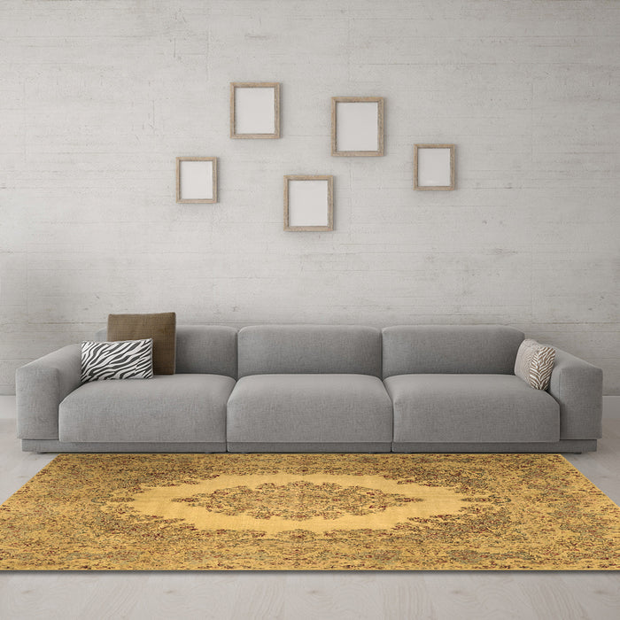 Machine Washable Medallion Brown Traditional Rug in a Living Room,, wshtr1782brn