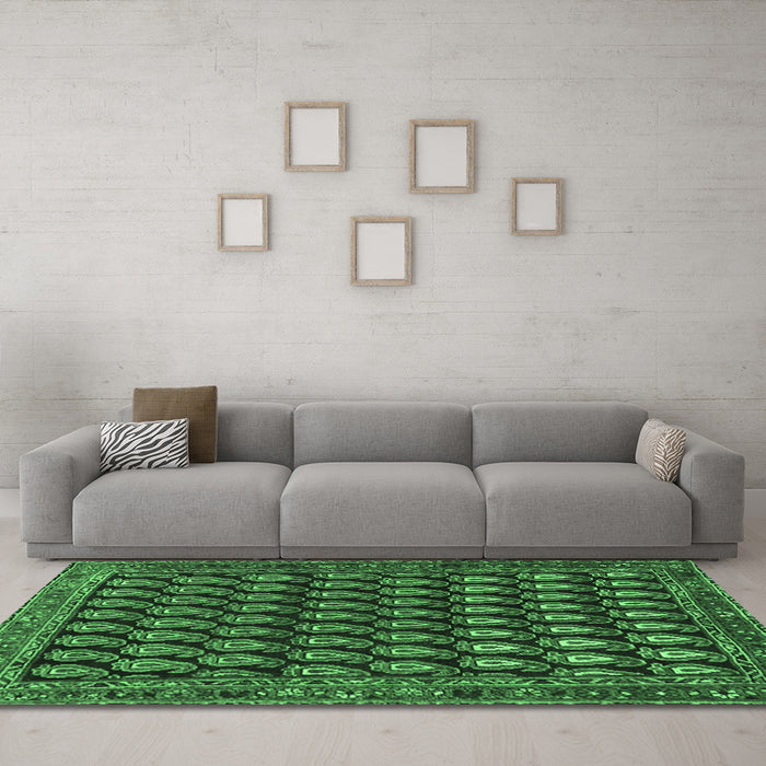 Machine Washable Persian Emerald Green Traditional Area Rugs in a Living Room,, wshtr1786emgrn