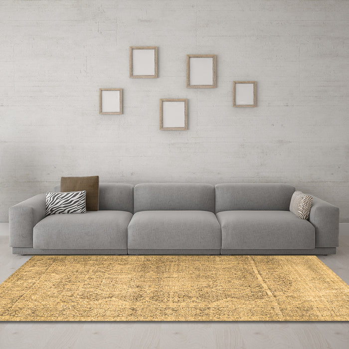 Machine Washable Persian Brown Traditional Rug in a Living Room,, wshtr1787brn