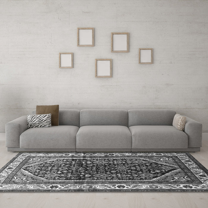 Machine Washable Persian Gray Traditional Rug in a Living Room,, wshtr178gry